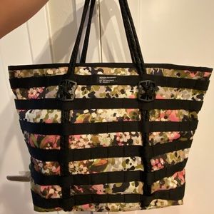 Nike floral camp tote bag